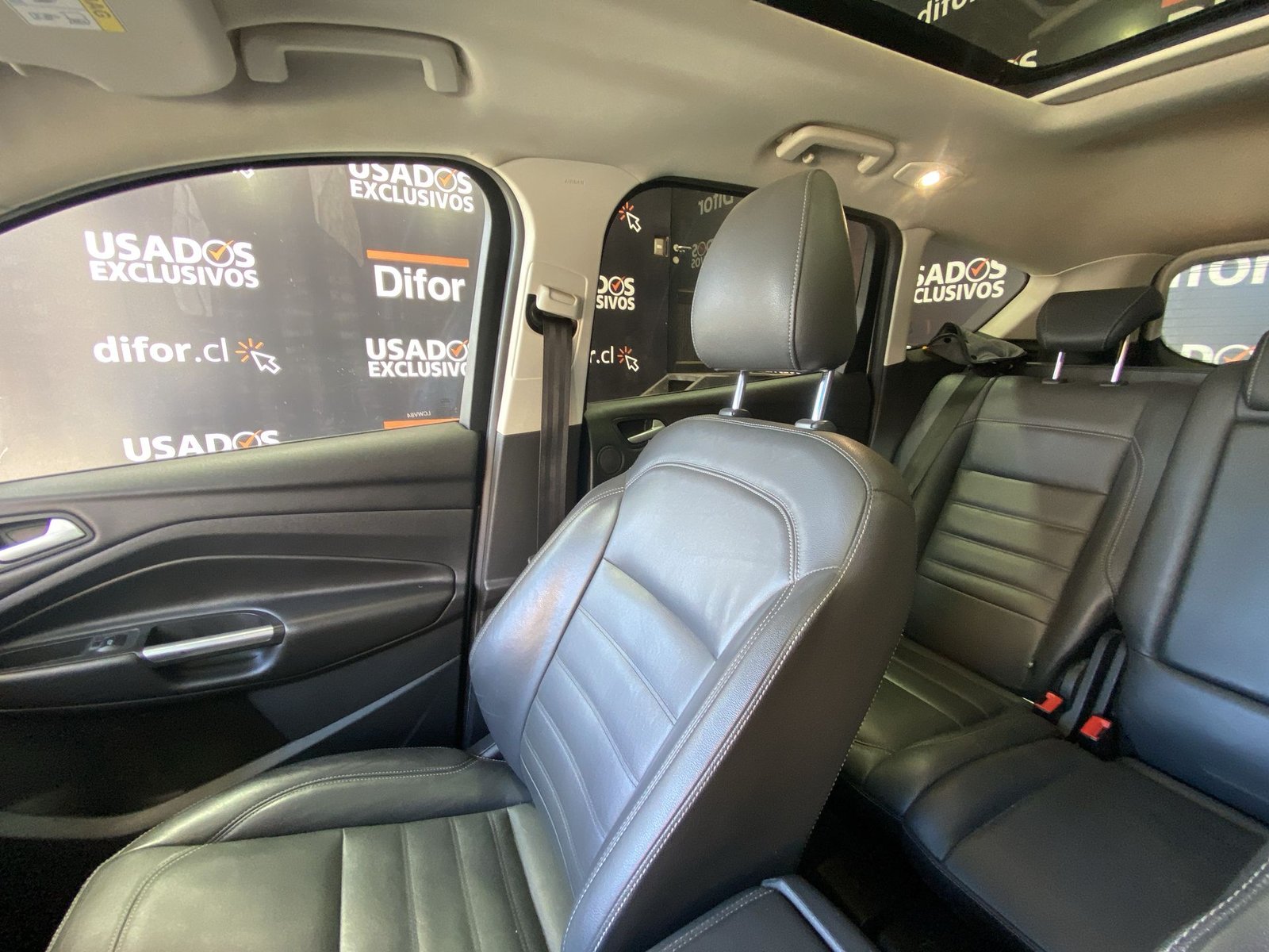 Ford ESCAPE NEW ESCAPE TITANIUM AWD 2.0 AUT 2019 - Imagen 17 de 20