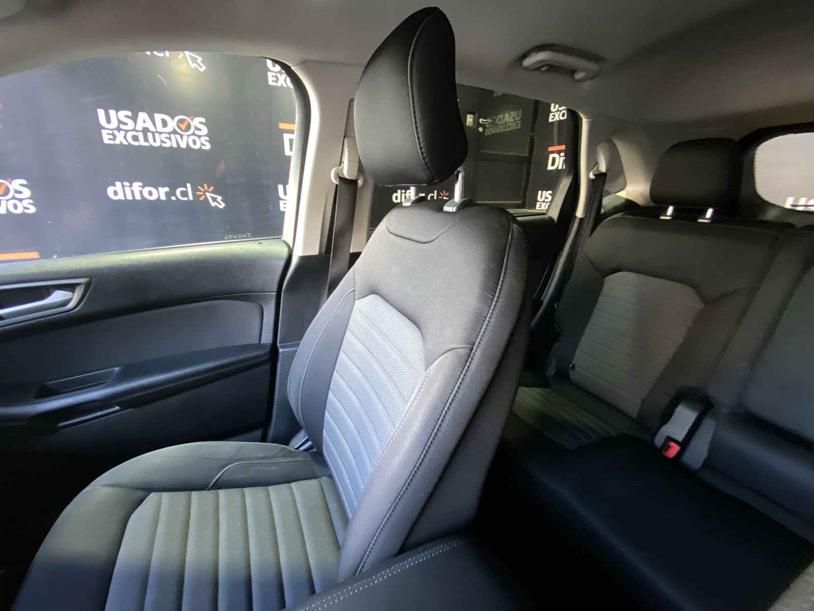 Ford EDGE FWD 2.0 AUT 2017 - Imagen 17 de 20