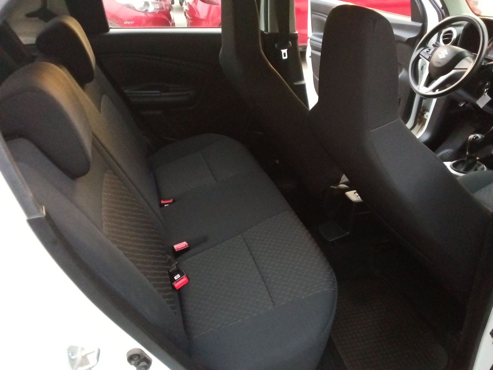 Suzuki CELERIO GLX HB 1.0 2024 - Imagen 12 de 15