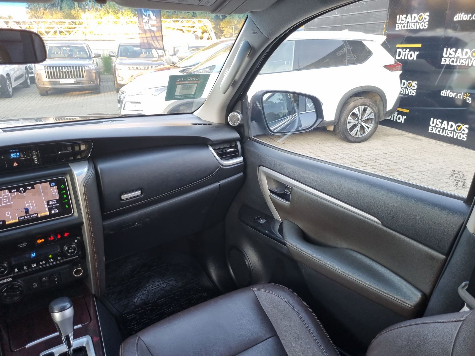 Toyota FORTUNER SRX 4X4 2.7 AUT 2019 - Imagen 11 de 20