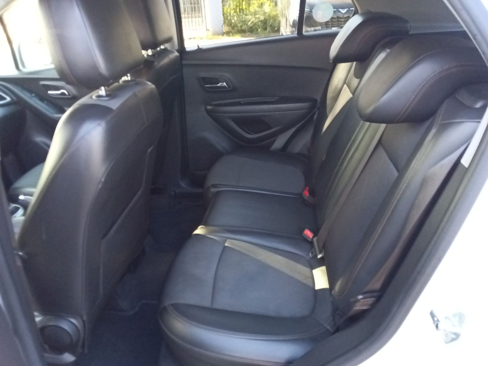 Chevrolet TRACKER II FWD 1,8 2020 - Imagen 14 de 15