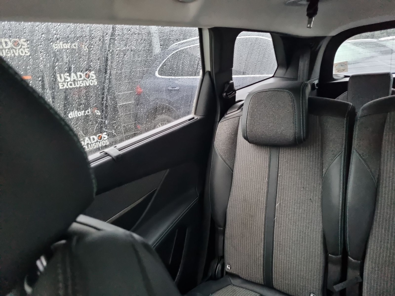 Peugeot 5008 ALLURE 1.5 AUT 2021 - Imagen 12 de 20