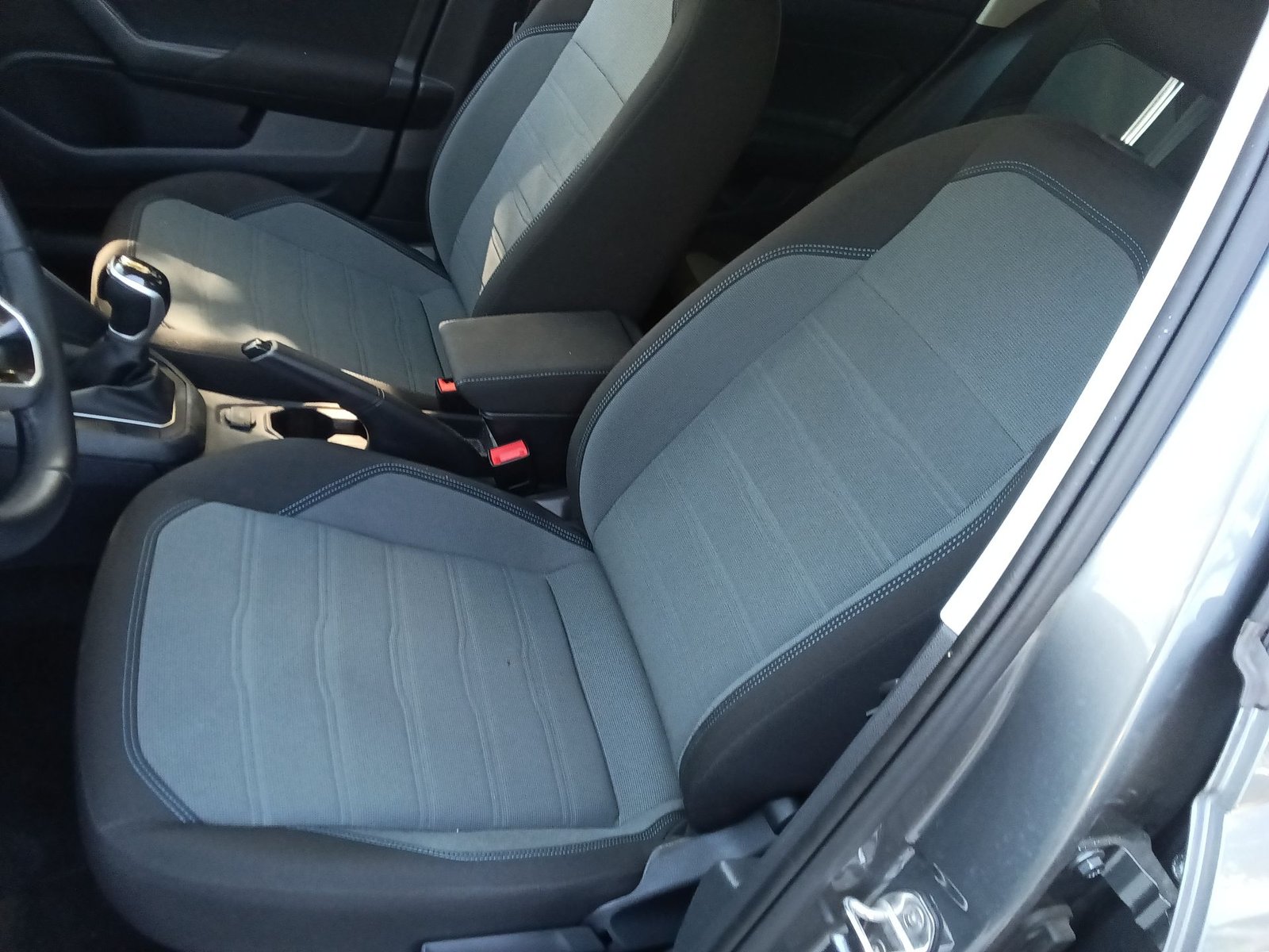 Volkswagen NIVUS TSI 4X2 1.0 AUT 2025 - Imagen 17 de 20