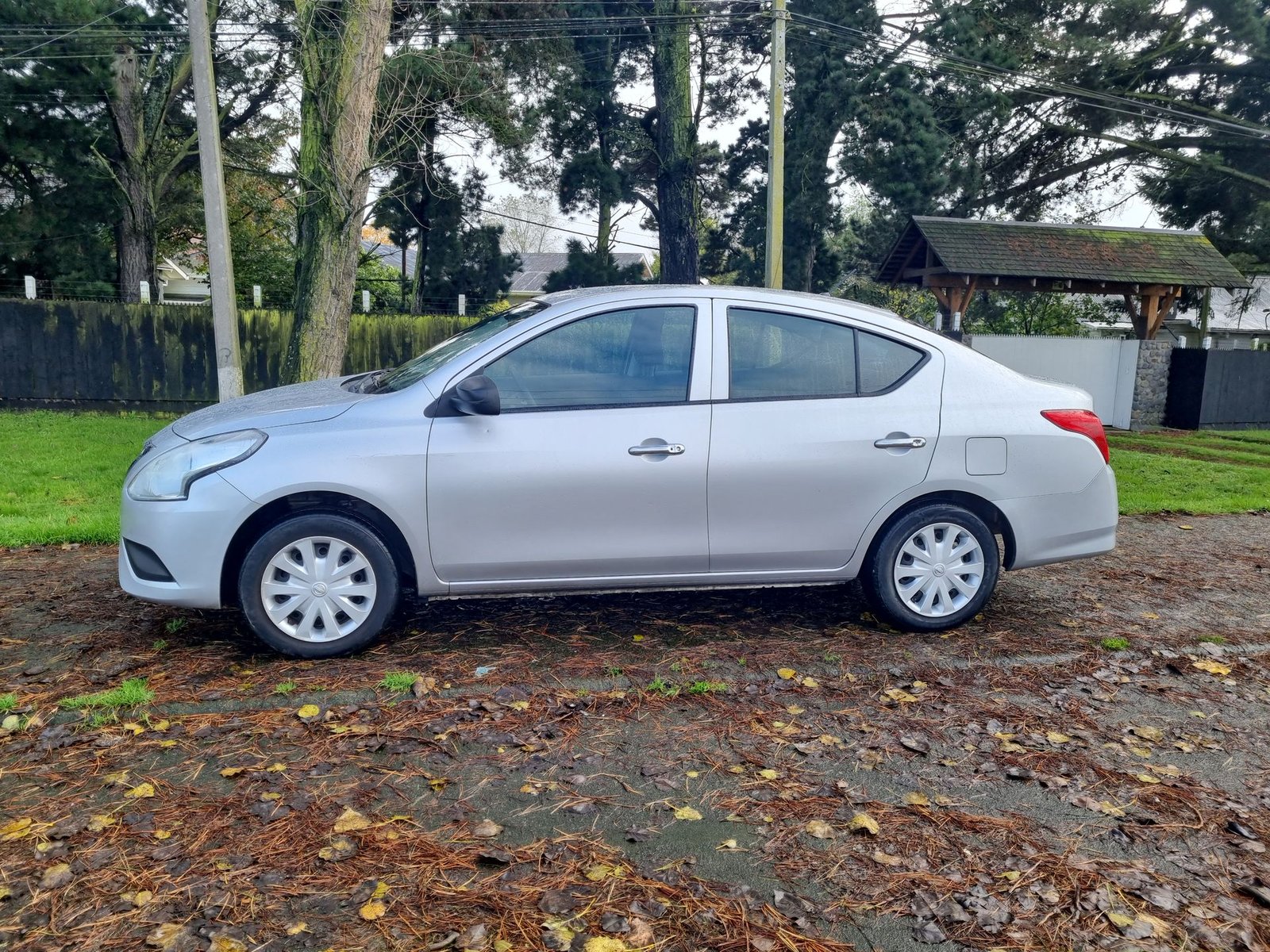 Nissan VERSA SEDAN 1.6 2021 - Imagen 12 de 20