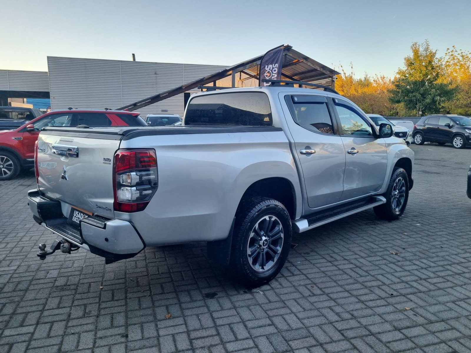 Mitsubishi L200 NEW L200 DAKAR CRS 4X4 2.4 2021 - Imagen 8 de 20