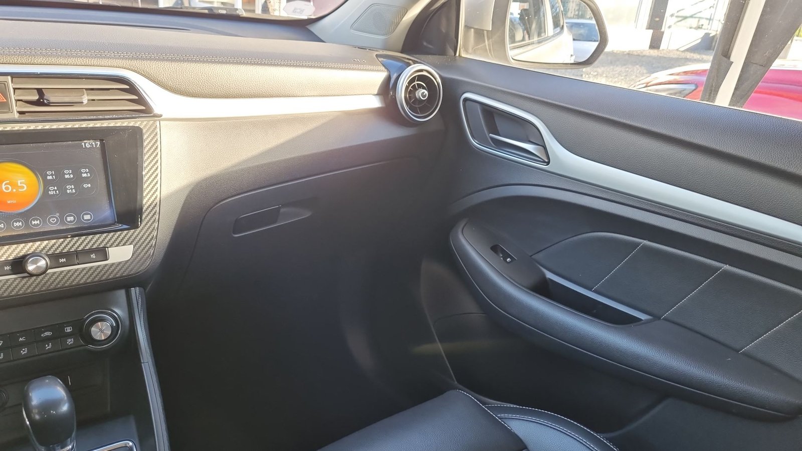 Mg ZS 1.5L AUT 2023 - Imagen 11 de 20