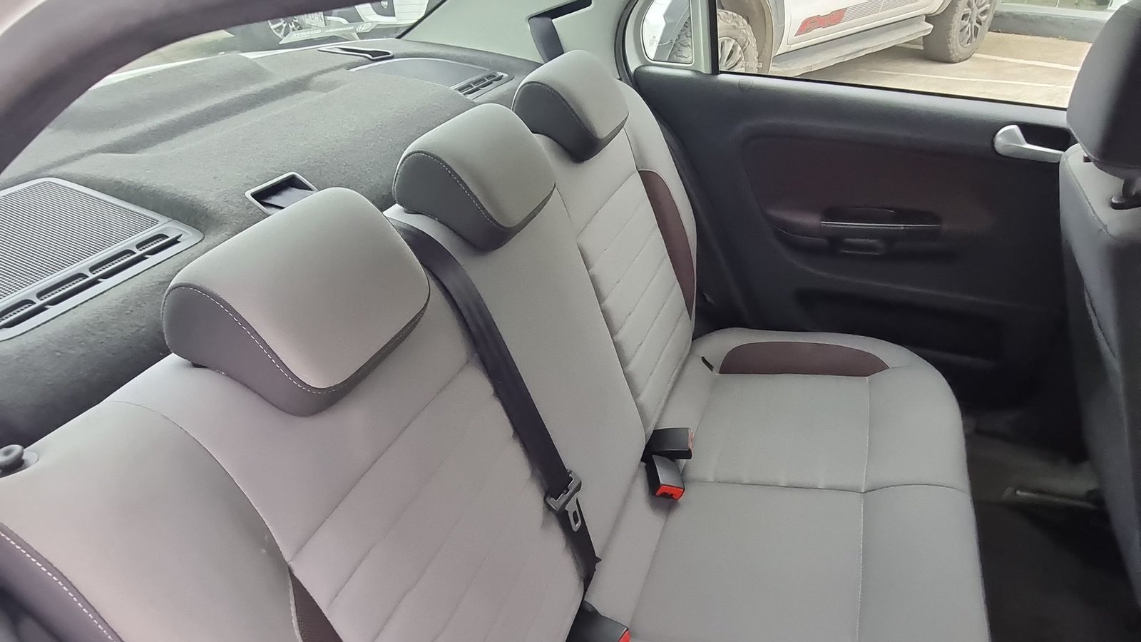 Volkswagen VOYAGE 1.6 2023 - Imagen 19 de 20