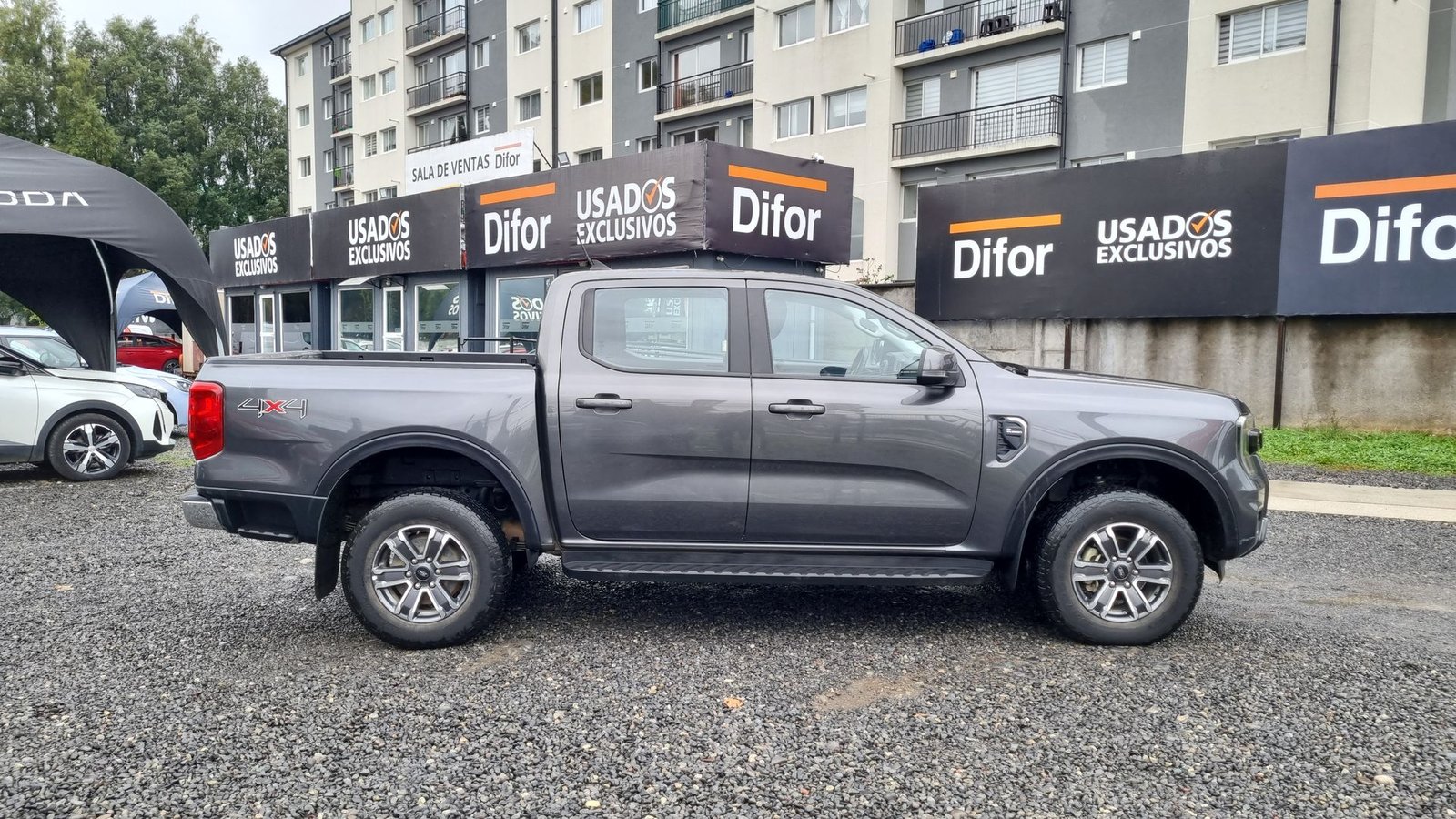 Ford RANGER XLT 4X4 2.0 AUT 2024 - Imagen 9 de 20