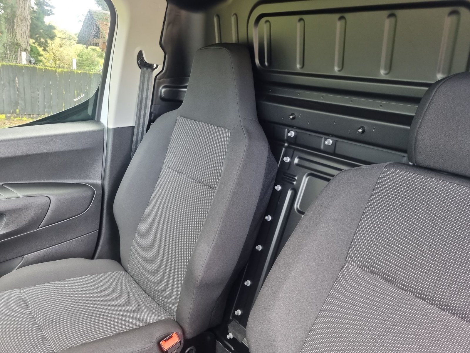 Opel COMBO L1 1.5 2026 - Imagen 20 de 20