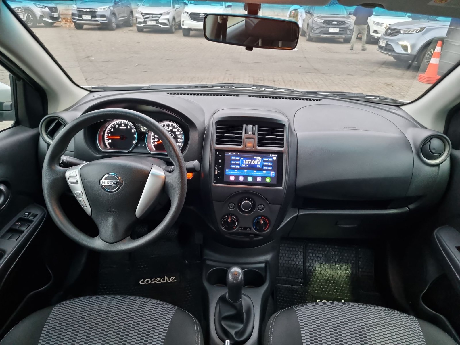 Nissan VERSA 2019 - Imagen 10 de 20