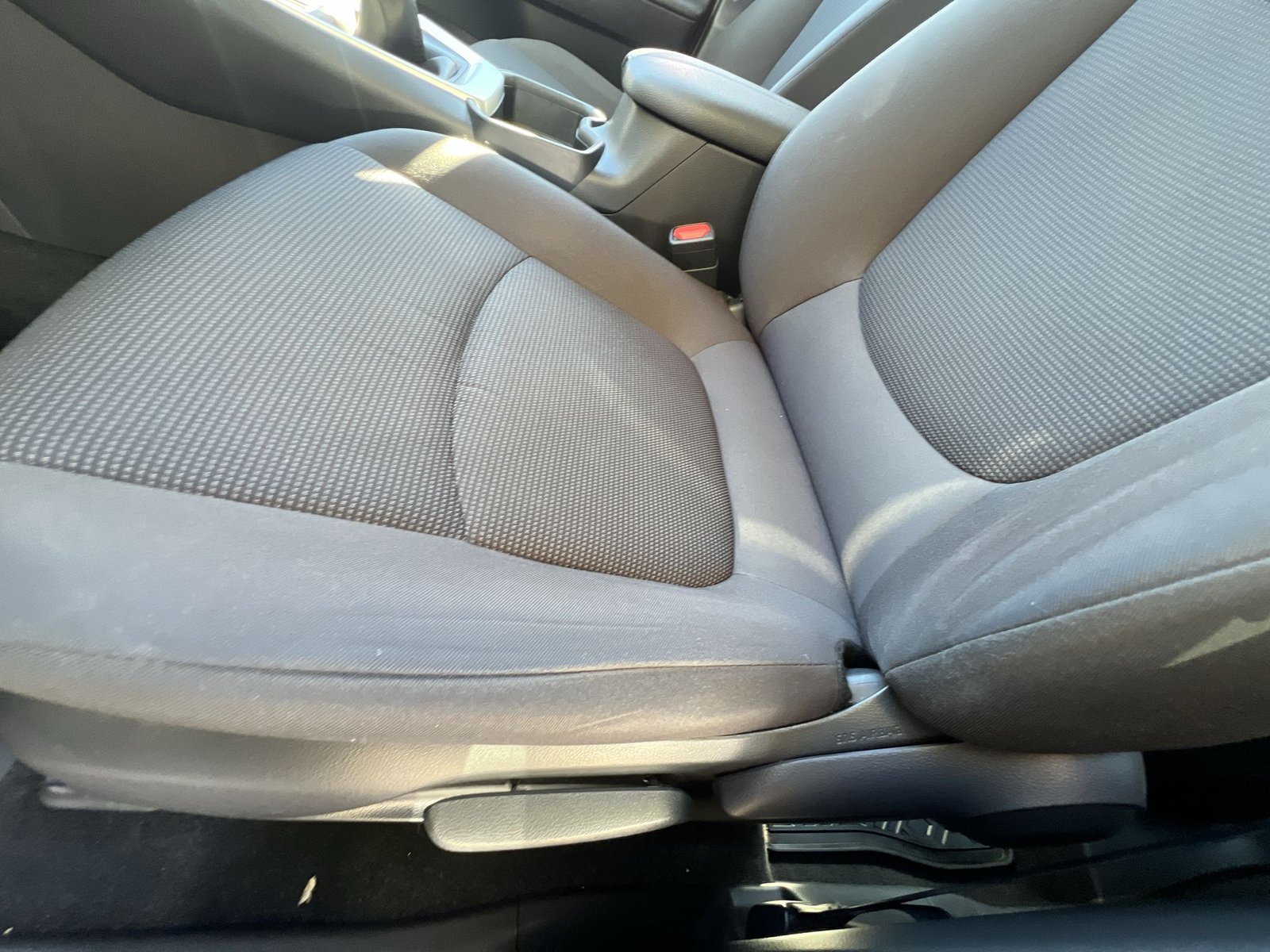 Toyota RAV4 2023 - Imagen 12 de 20