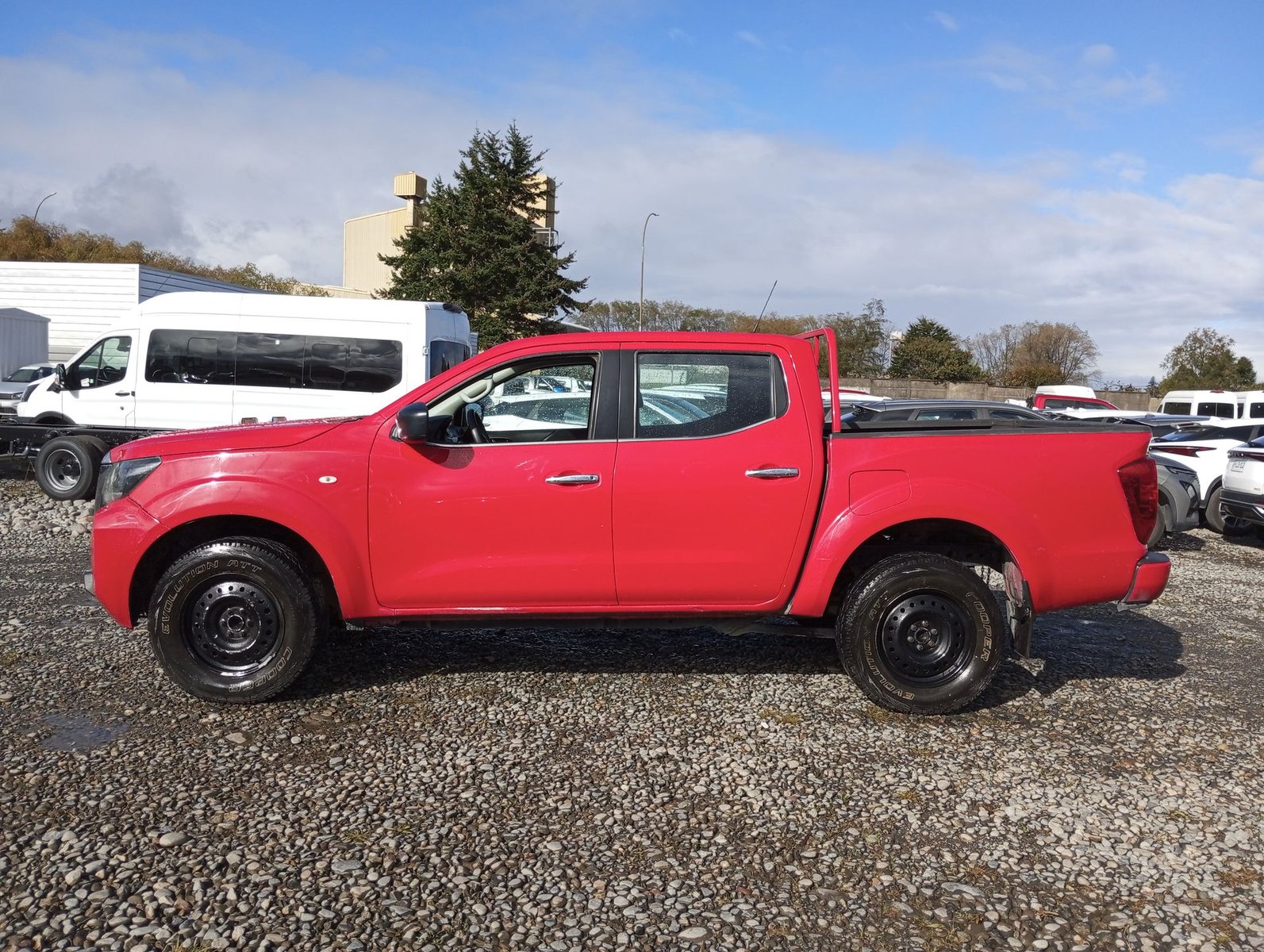 Nissan NAVARA D CAB 2.3 2022 - Imagen 5 de 20