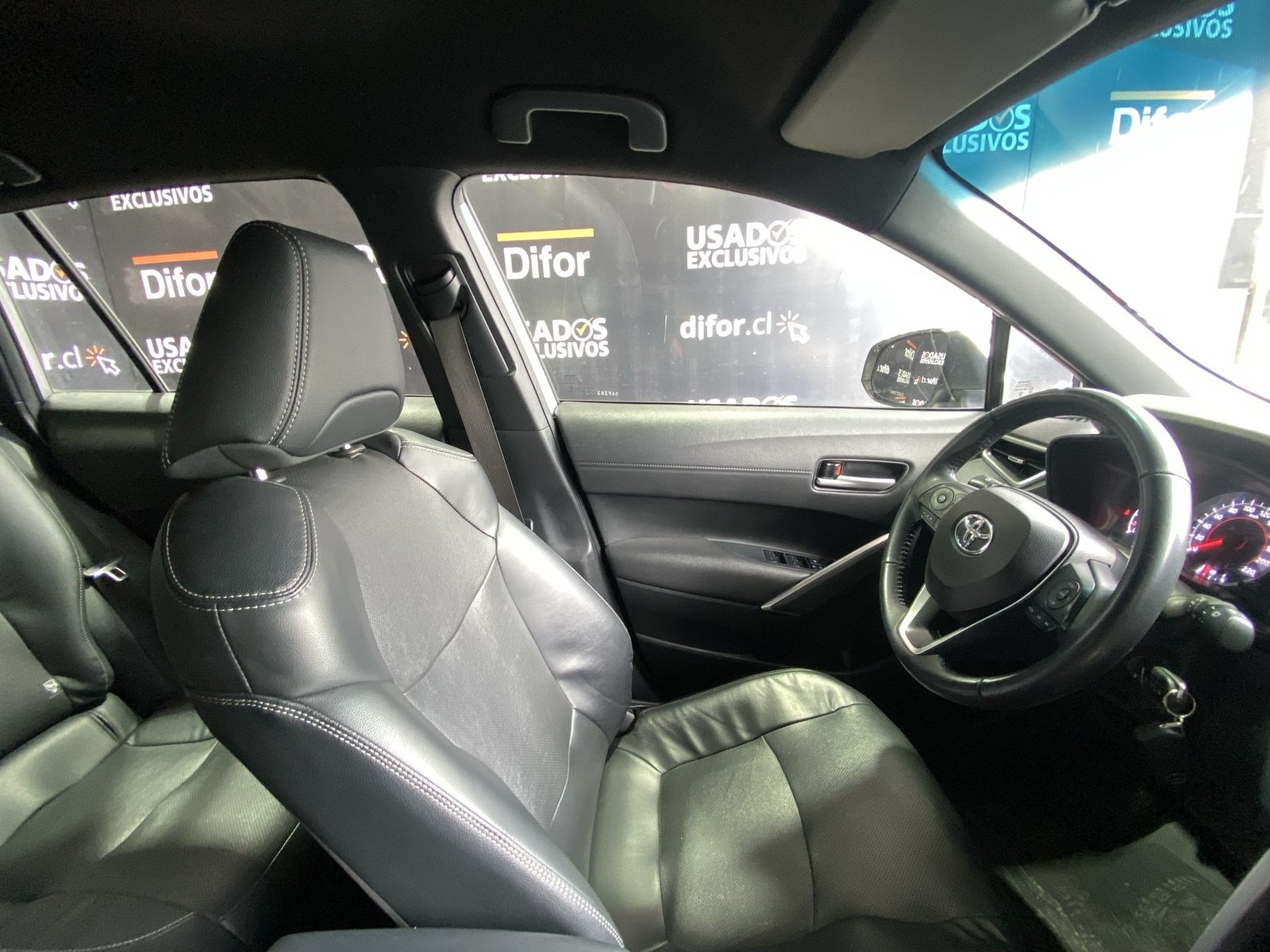 Toyota COROLLA CROSS CVT 2.0 AUT 2023 - Imagen 18 de 20