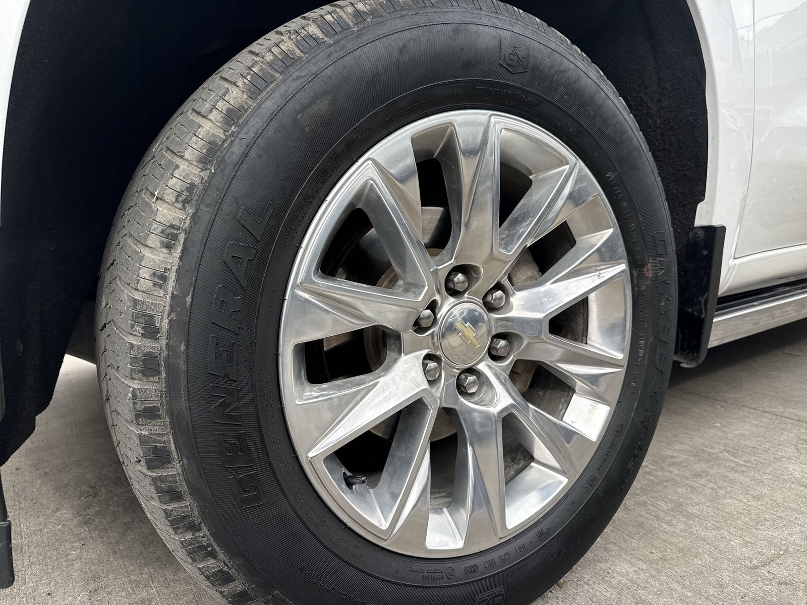 Chevrolet SILVERADO CC DCAB 4X4 5.3 AUT 2020 - Imagen 10 de 15