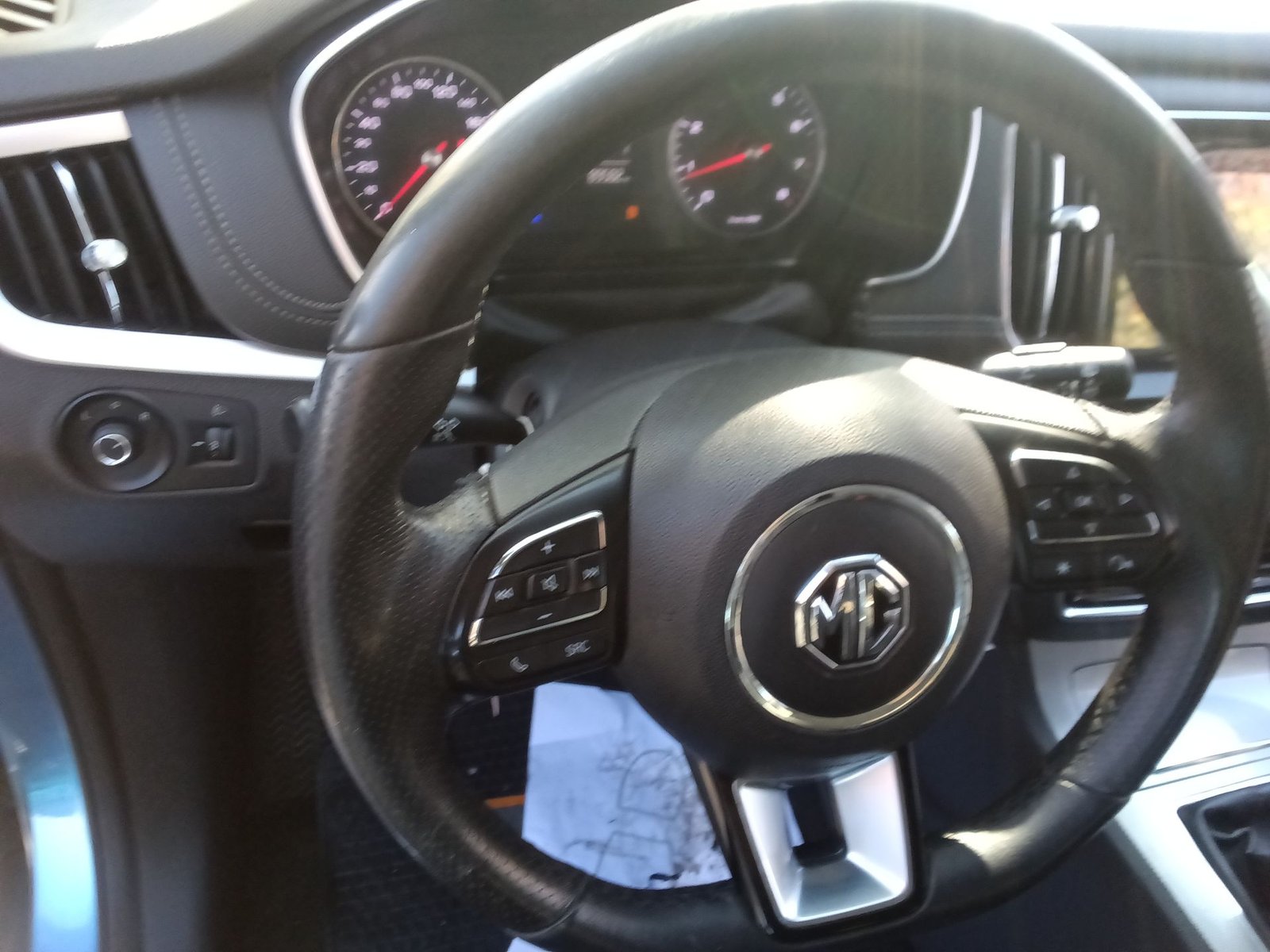 Mg RX5 1.5 2020 - Imagen 20 de 20