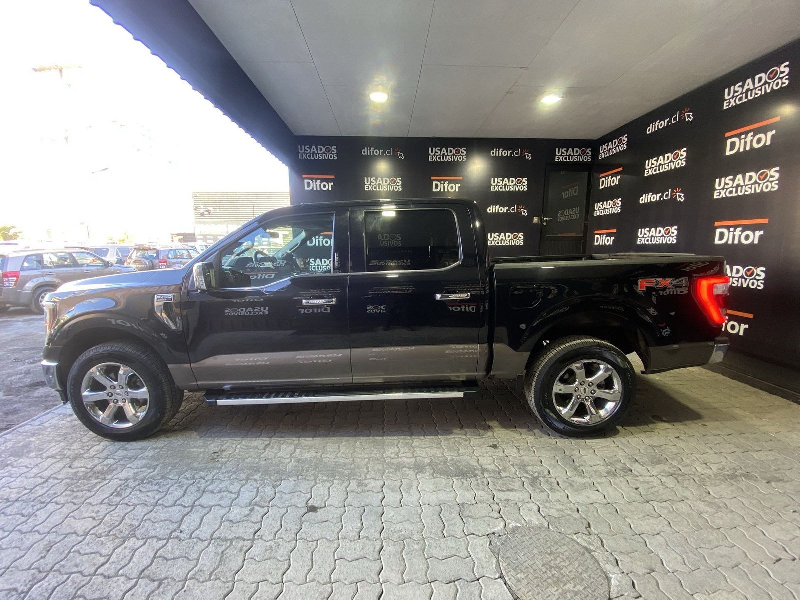 Ford F-150 F150 LARIAT LUXURY 4X4 5.0L AUT 2023 - Imagen 6 de 20