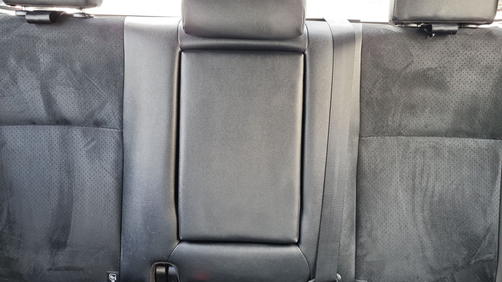 Toyota HILUX DC 4X4 2.8 AUT 2024 - Imagen 14 de 20