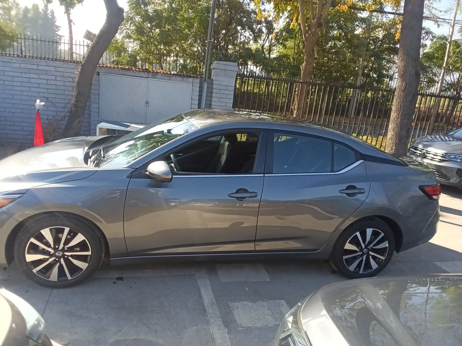 Nissan SENTRA B18 CVT 2.0 AUT 2024 - Imagen 5 de 15