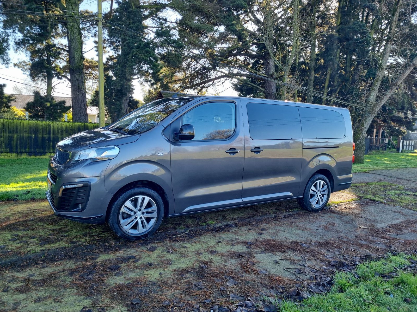 Peugeot TRAVELLER L3 BLUE HDI 150 2.0 2024 - Imagen 11 de 20