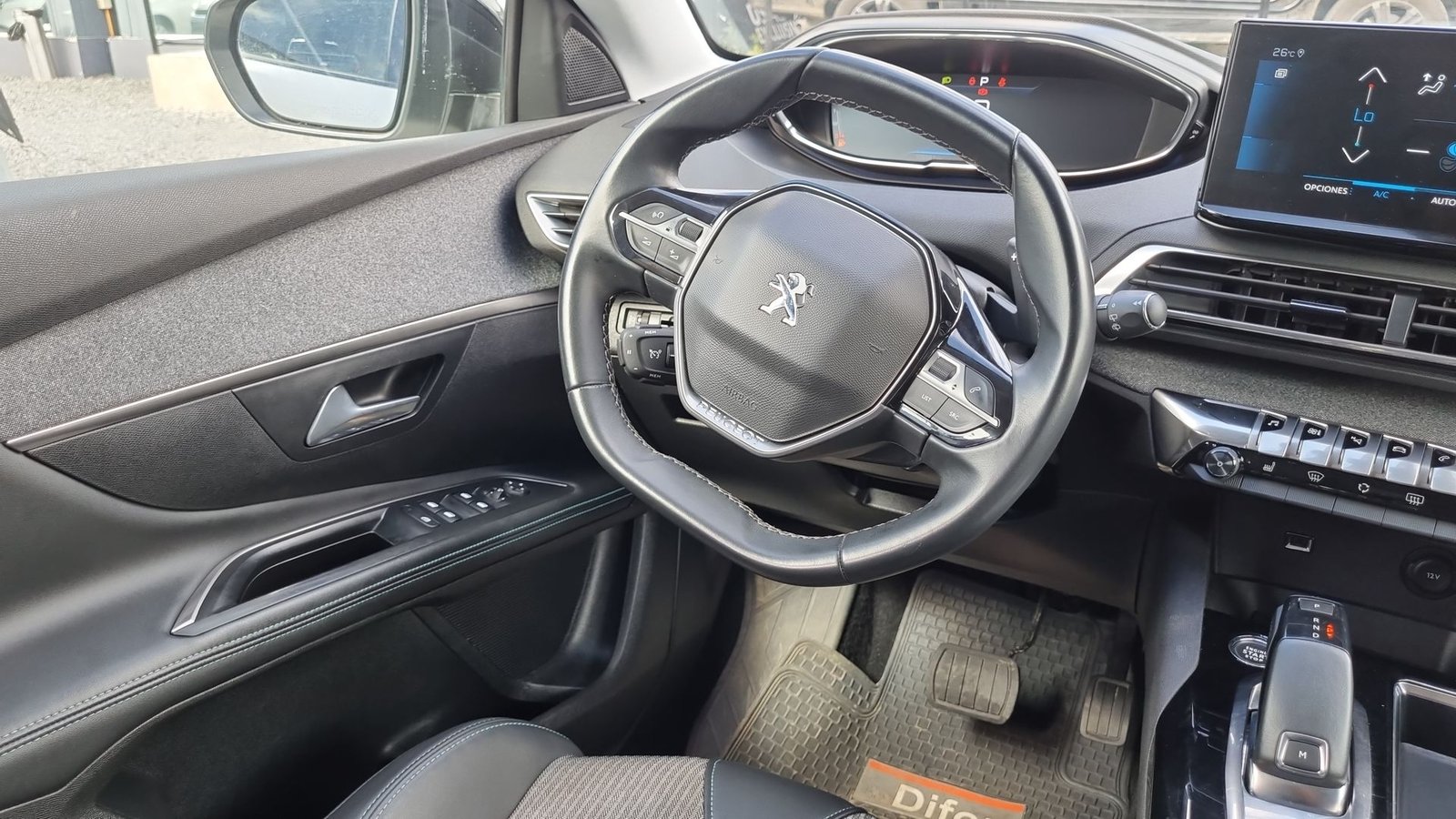 Peugeot 5008 BLUEHDI 130 1.5 AUT 2022 - Imagen 17 de 20