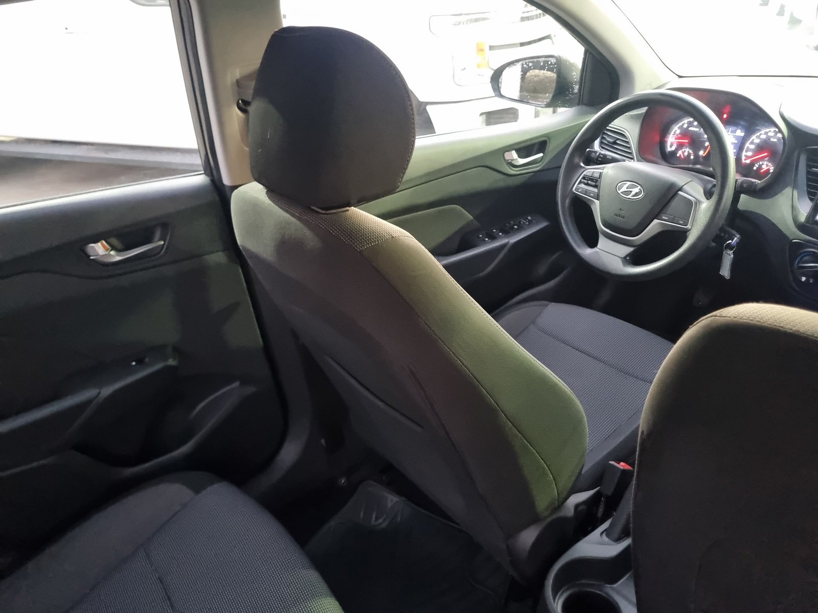 Hyundai ACCENT HCI 1.4 2021 - Imagen 15 de 15