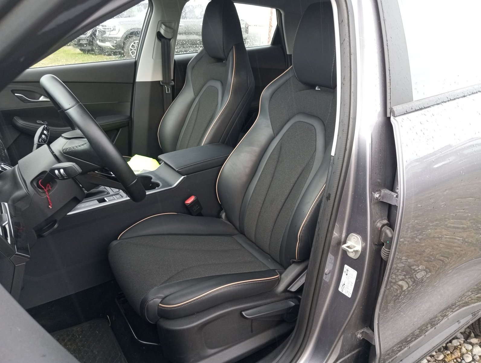 Omoda C5 4X2 1.5 AUT 2025 - Imagen 17 de 20