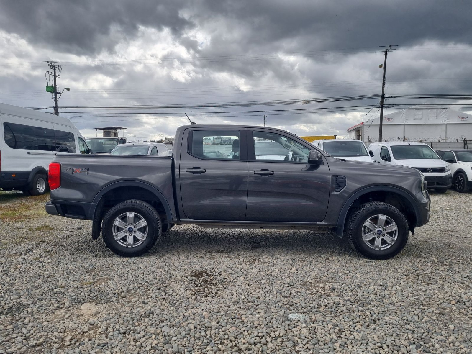 Ford RANGER XLS TM 4X4 2.0 2024 - Imagen 12 de 15