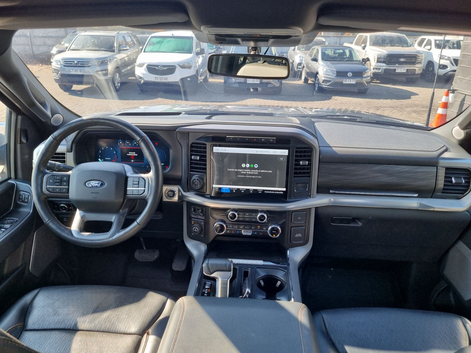 Ford F-150 F150 LARIAT LUX 4X4 5.0 AUT 2024 - Imagen 10 de 20
