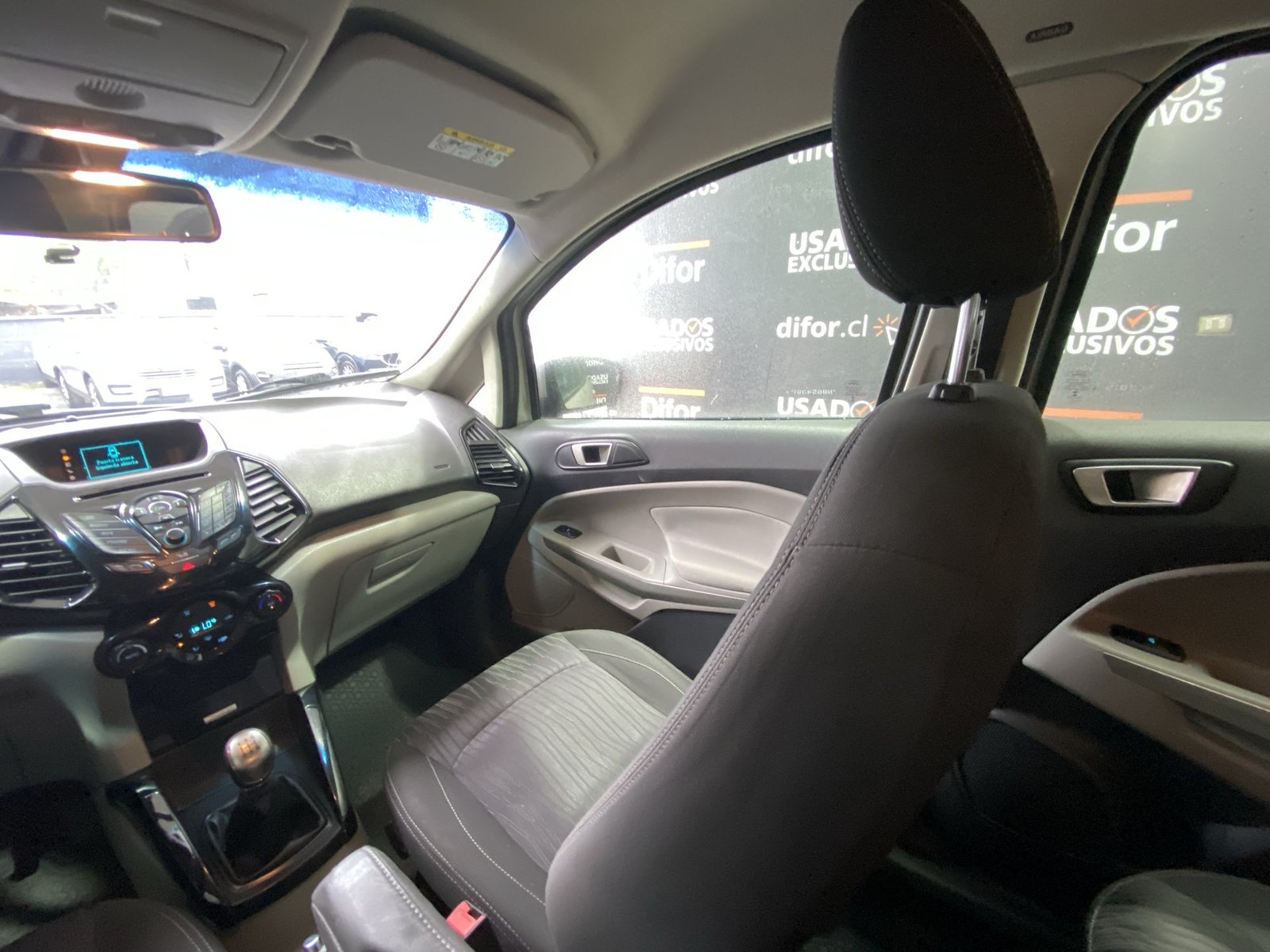 Ford ECOSPORT TITANIUM 1.6 2018 - Imagen 15 de 20