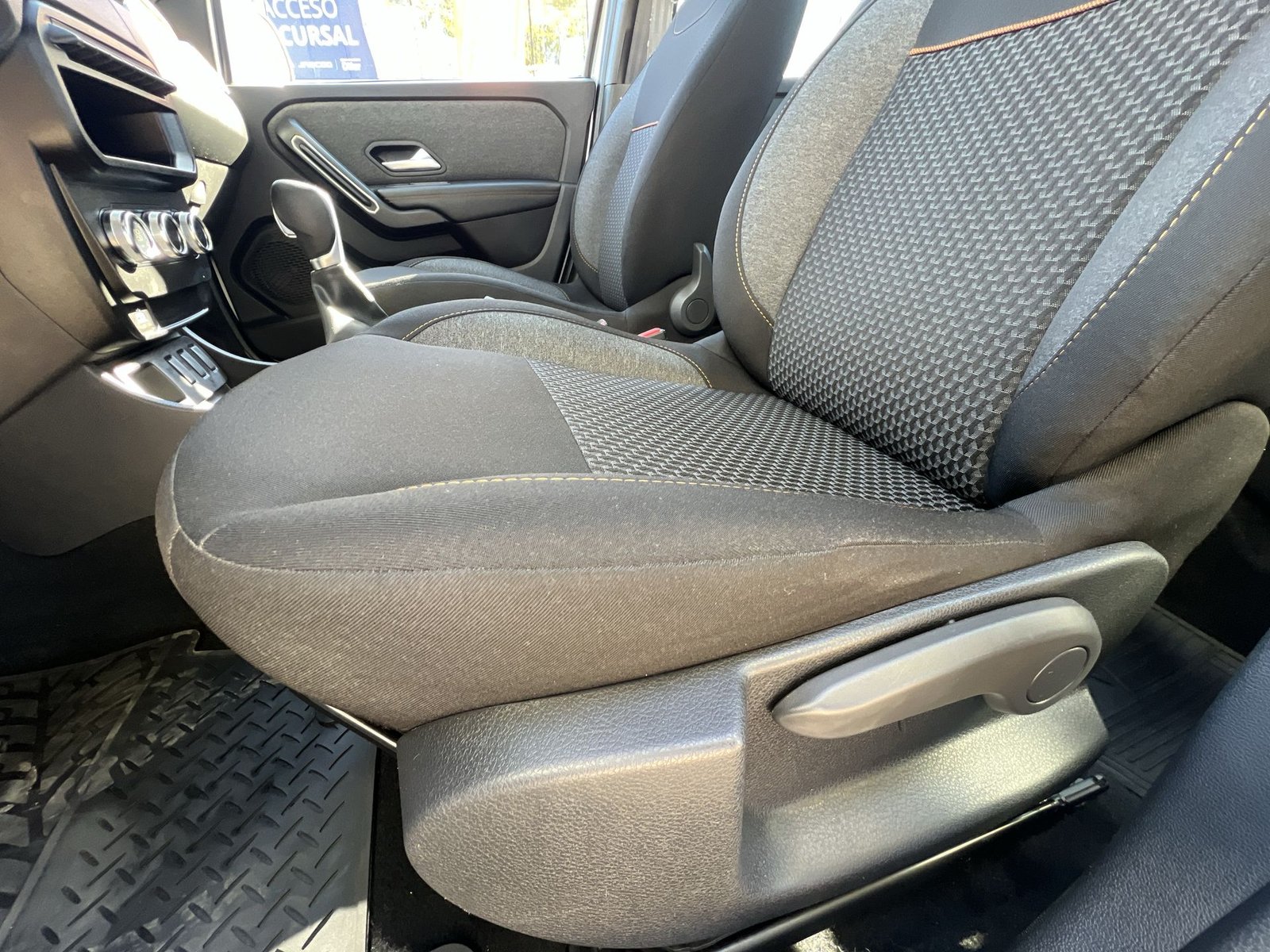Renault OROCH 1.3 AUT 2022 - Imagen 12 de 17