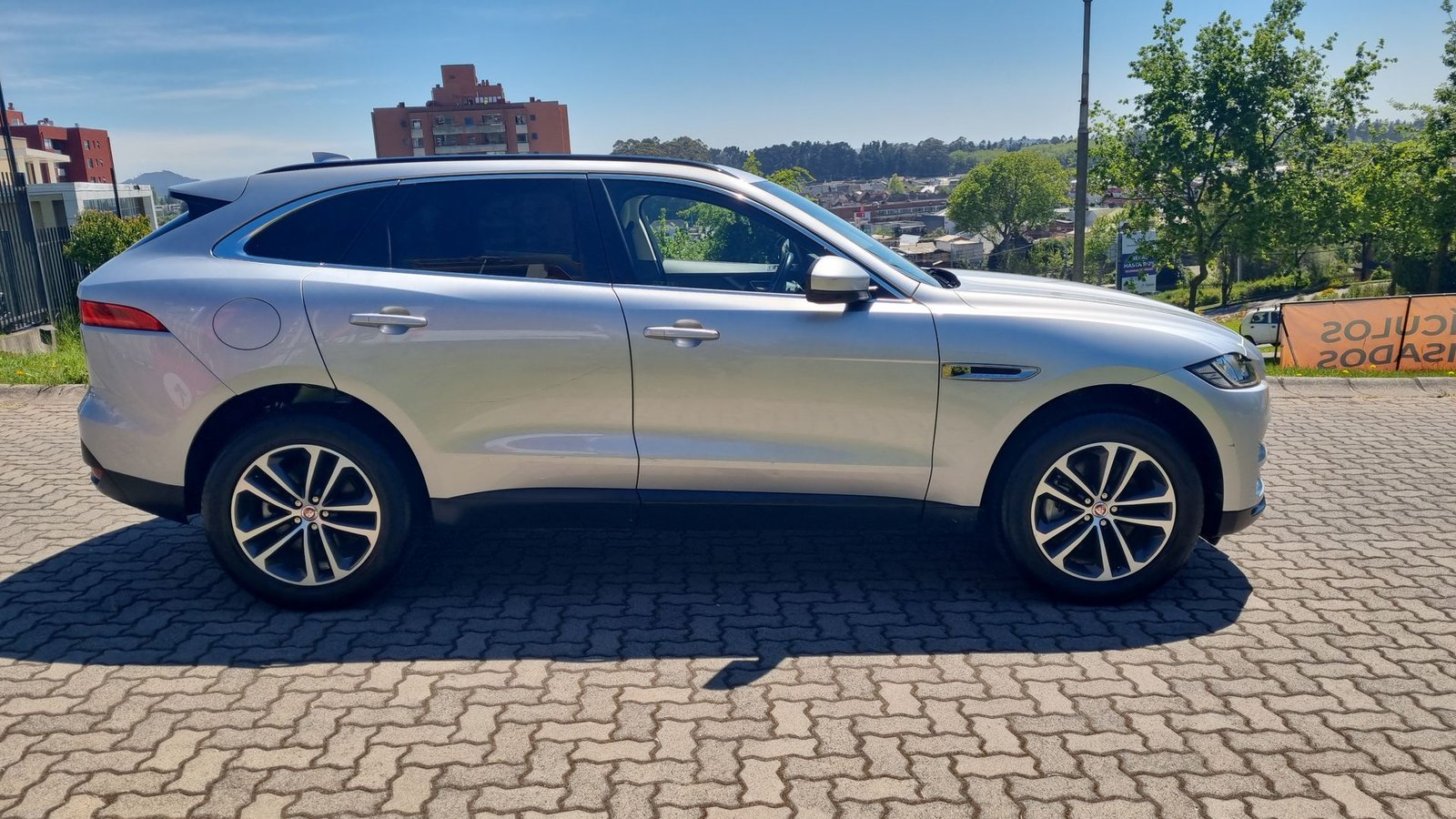 Jaguar F-PACE F PACE PRESTIGE 3.0 2017 - Imagen 12 de 20