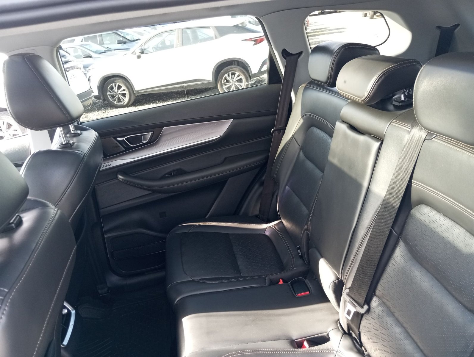 Chery TIGGO 8 PRO GLX DCT 1.6 AUT 2022 - Imagen 10 de 14