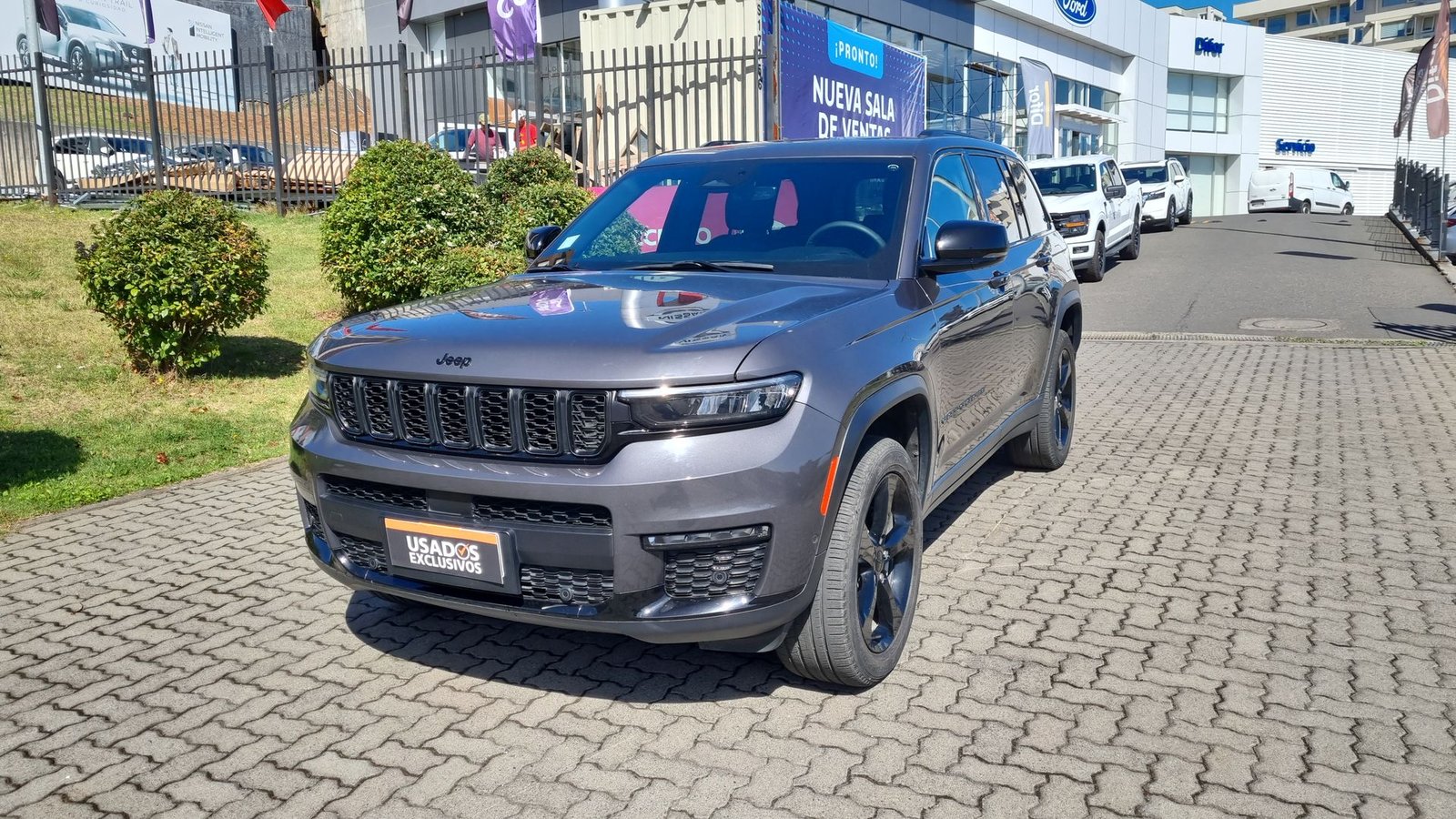 Jeep GRAND CHEROKEE 2024 - Imagen 4 de 20