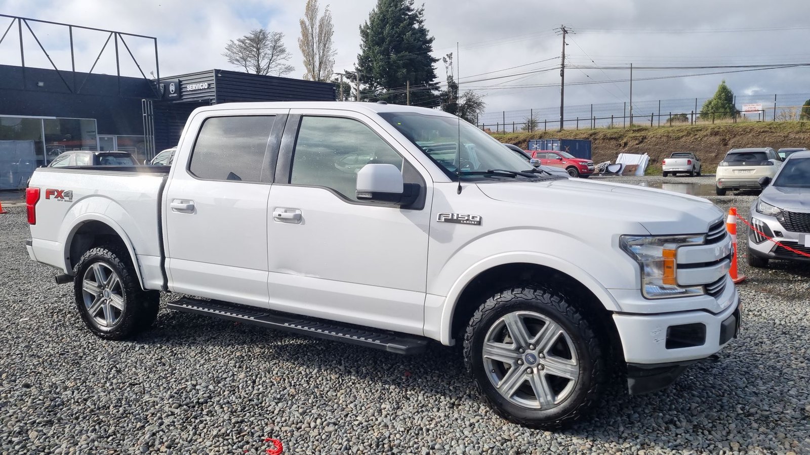 Ford F-150 F150 LARIAT SPORT DCAB 4X4 5.0 AUT 2018 - Imagen 5 de 20