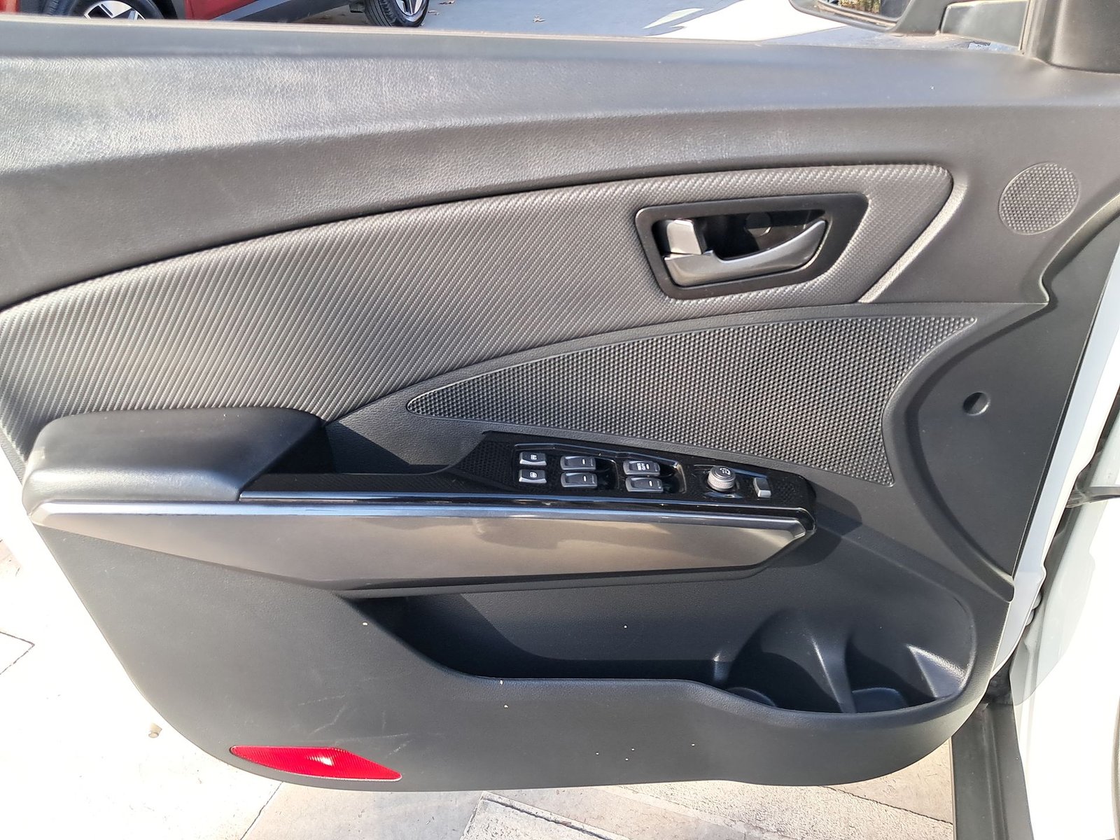 Ssangyong TIVOLI GLX 1.6 2023 - Imagen 19 de 20
