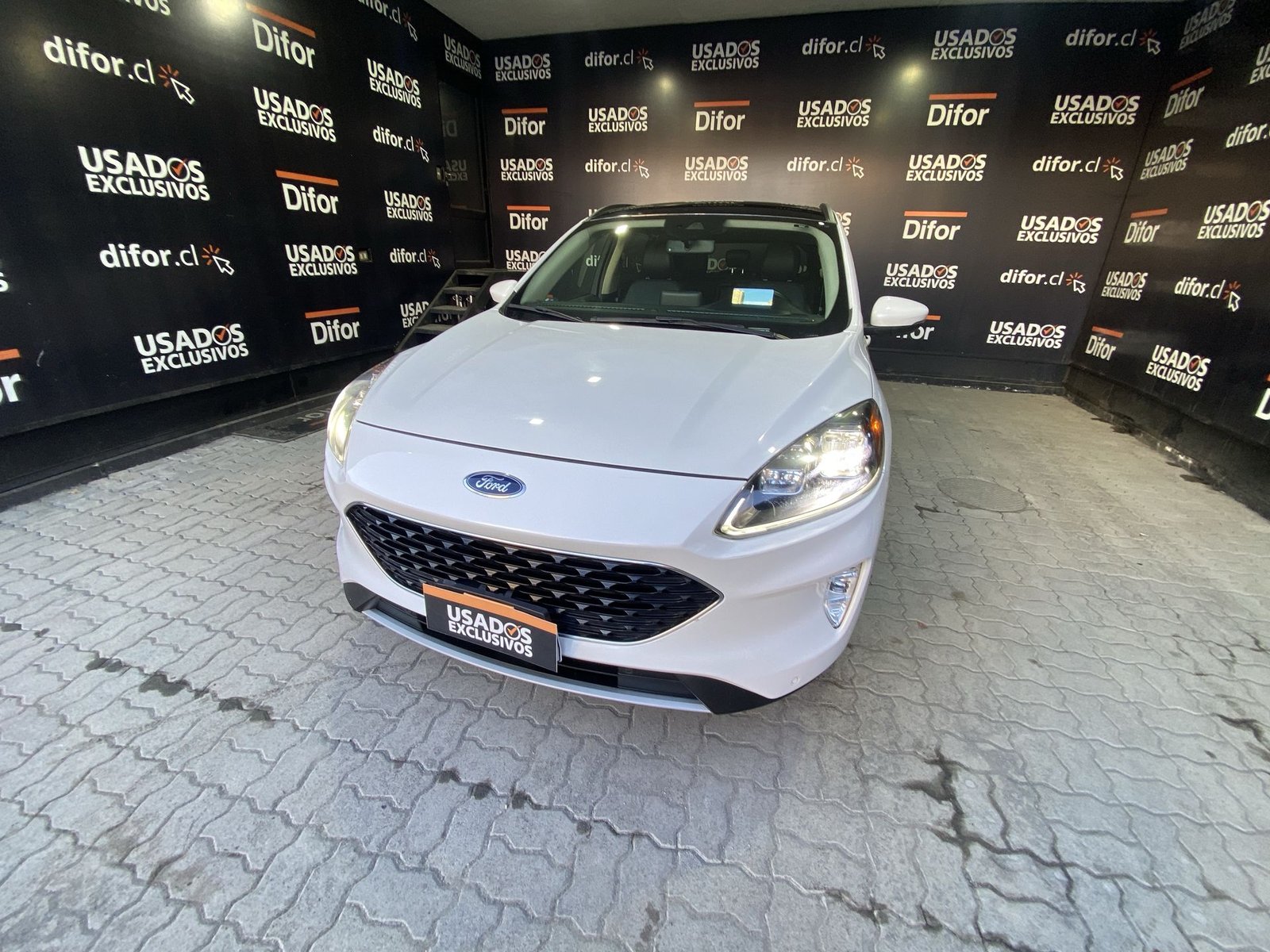 Ford ESCAPE NEW ESCAPE TITANIUM AWD CVT 2.5 2021 - Imagen 4 de 20