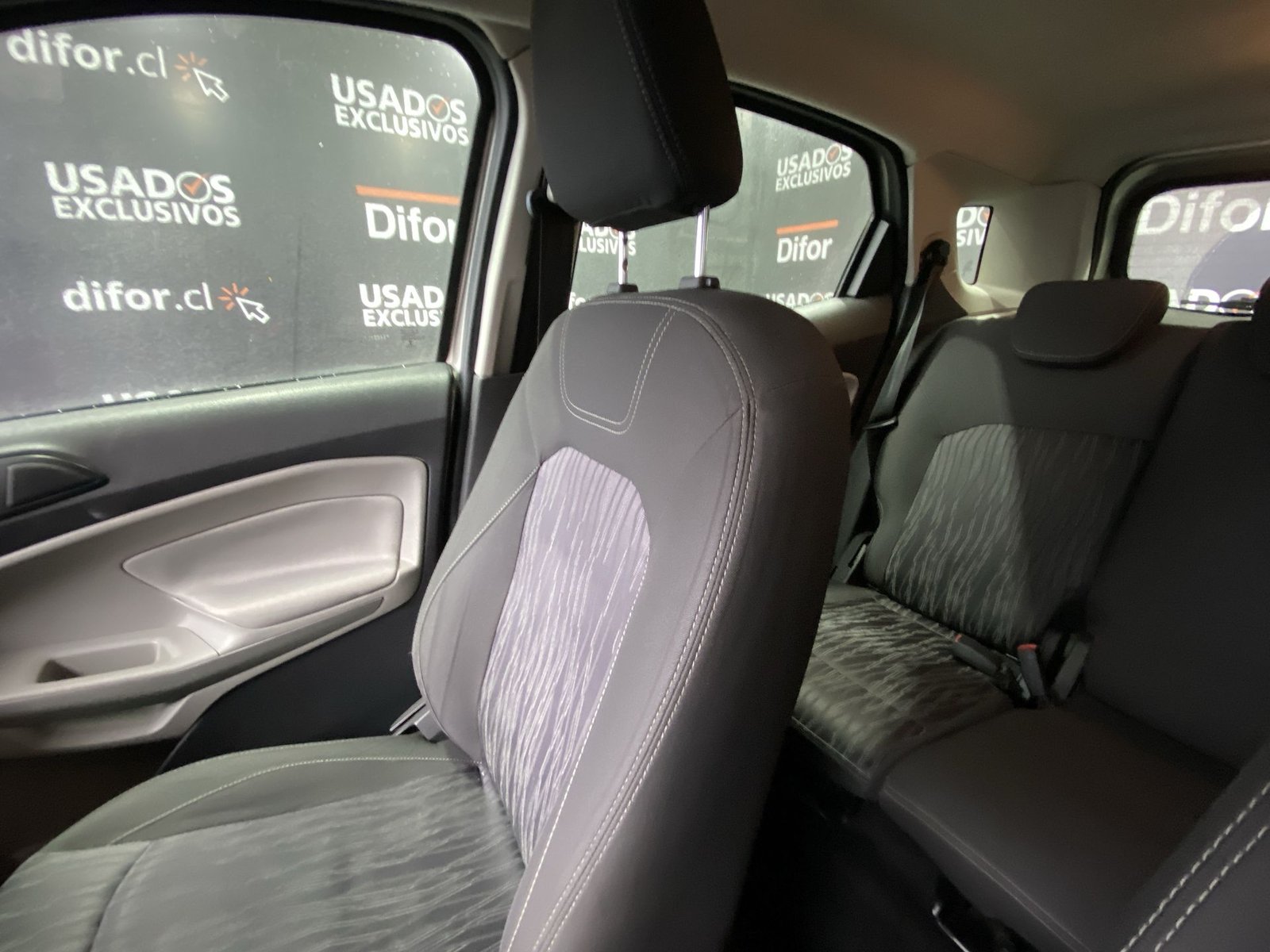 Ford ECOSPORT TITANIUM 1.6 2018 - Imagen 17 de 20