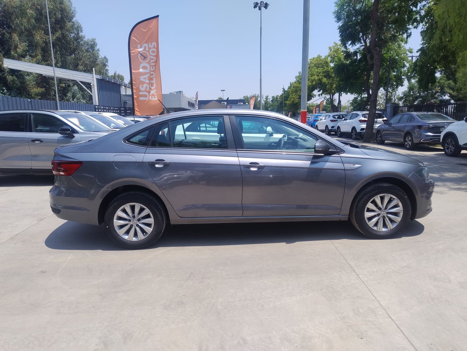 Volkswagen VIRTUS 1.6 AUT 2019 - Imagen 9 de 20