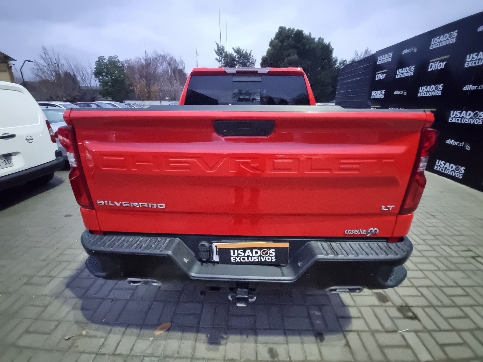 Chevrolet SILVERADO DCAB 4X4 5.3 AT 2021 - Imagen 7 de 20
