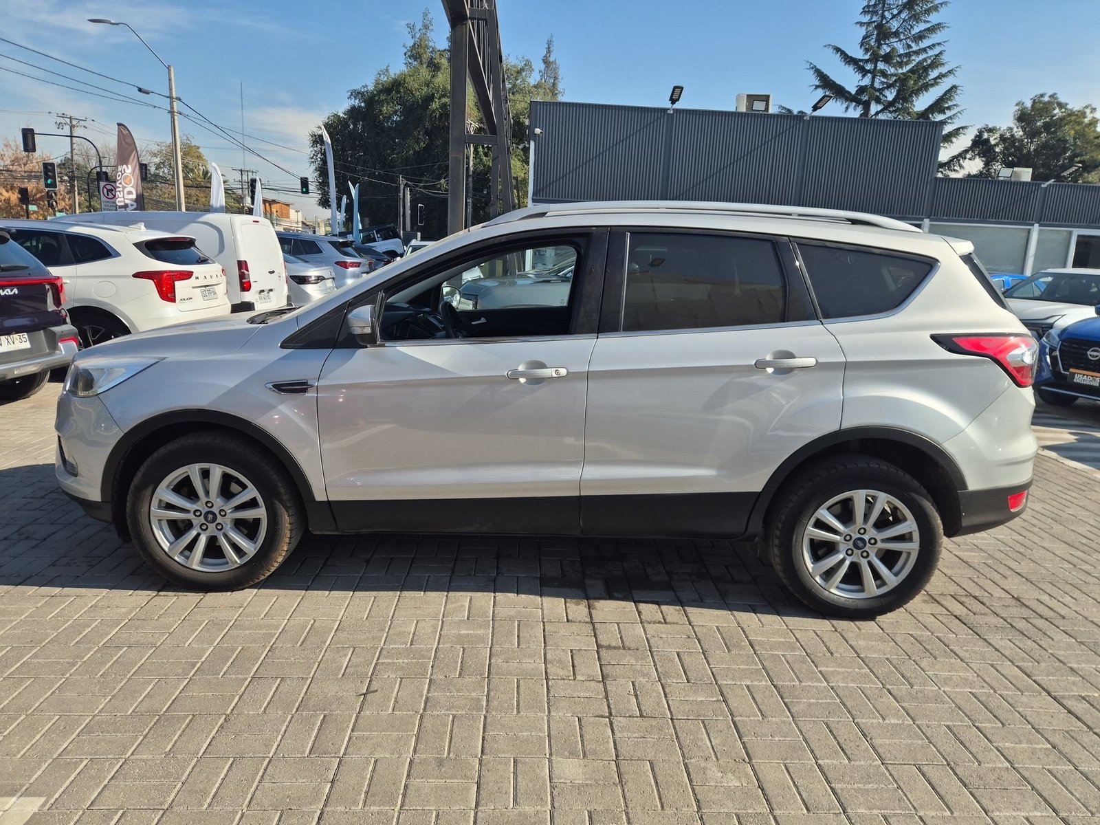 Ford ESCAPE SUV 2.5 AUT 2019 - Imagen 6 de 15