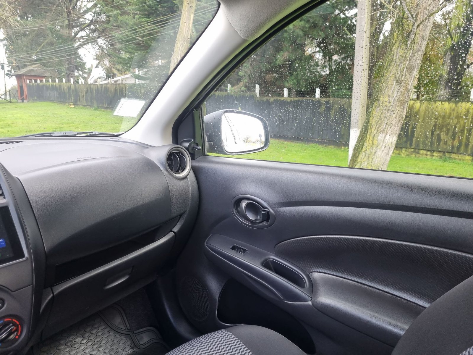 Nissan VERSA SEDAN 1.6 2021 - Imagen 19 de 20