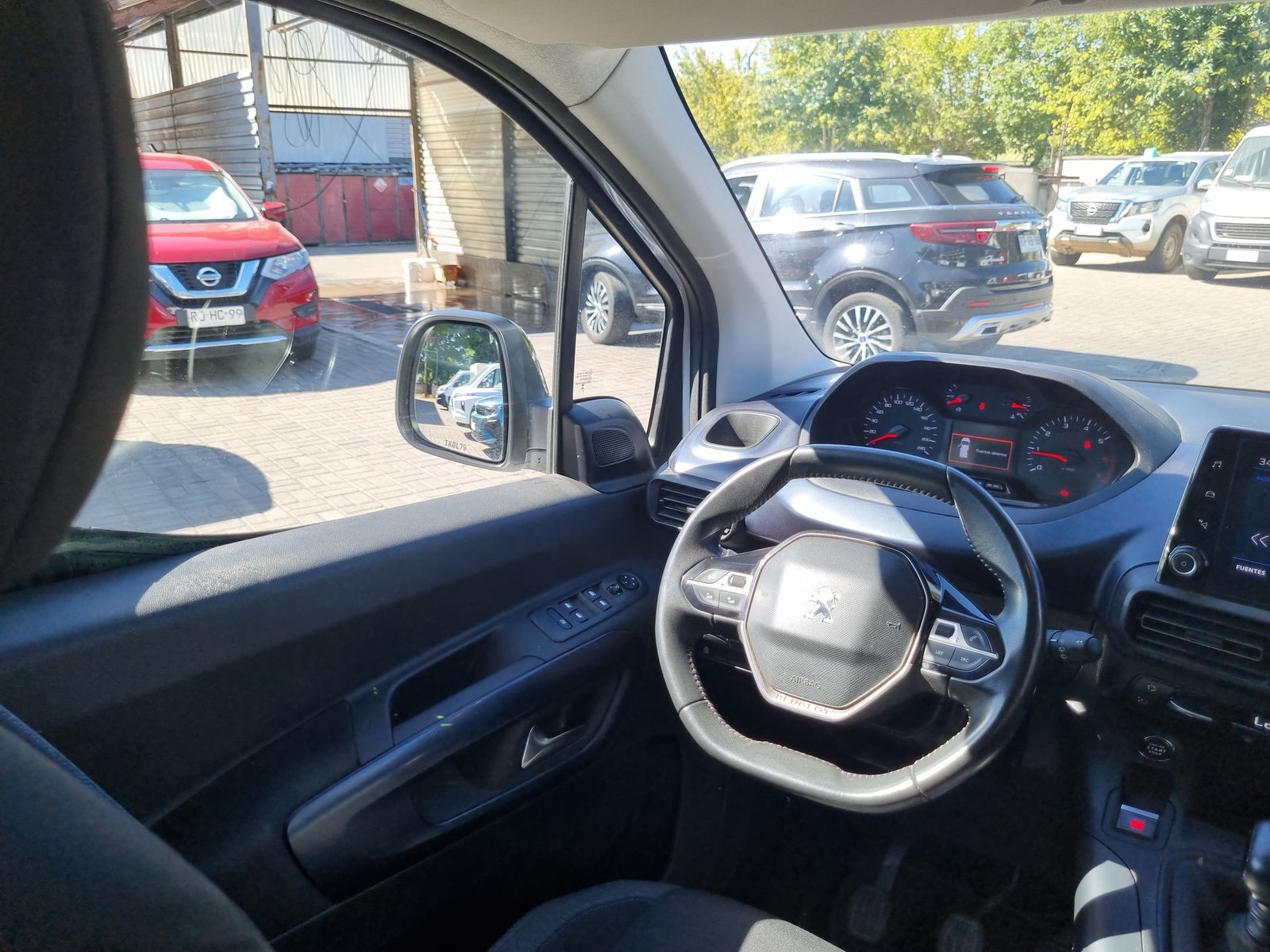 Peugeot RIFTER 2024 - Imagen 15 de 20