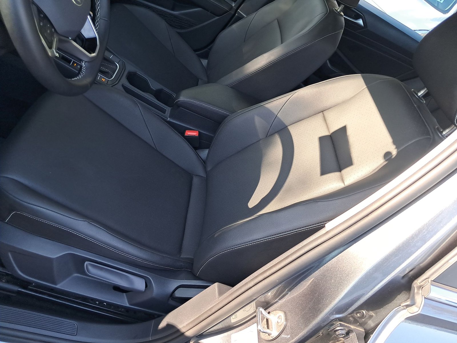 Volkswagen JETTA 4X2 1.4 AUT 2025 - Imagen 17 de 20