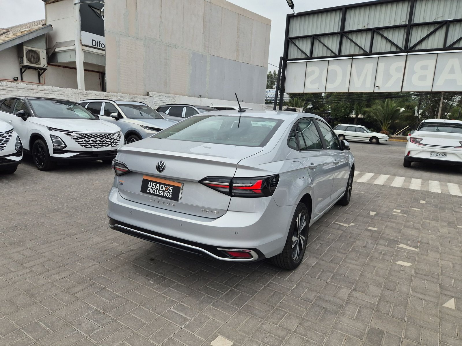 Volkswagen VIRTUS TSI 1.0 AUT 2024 - Imagen 10 de 20