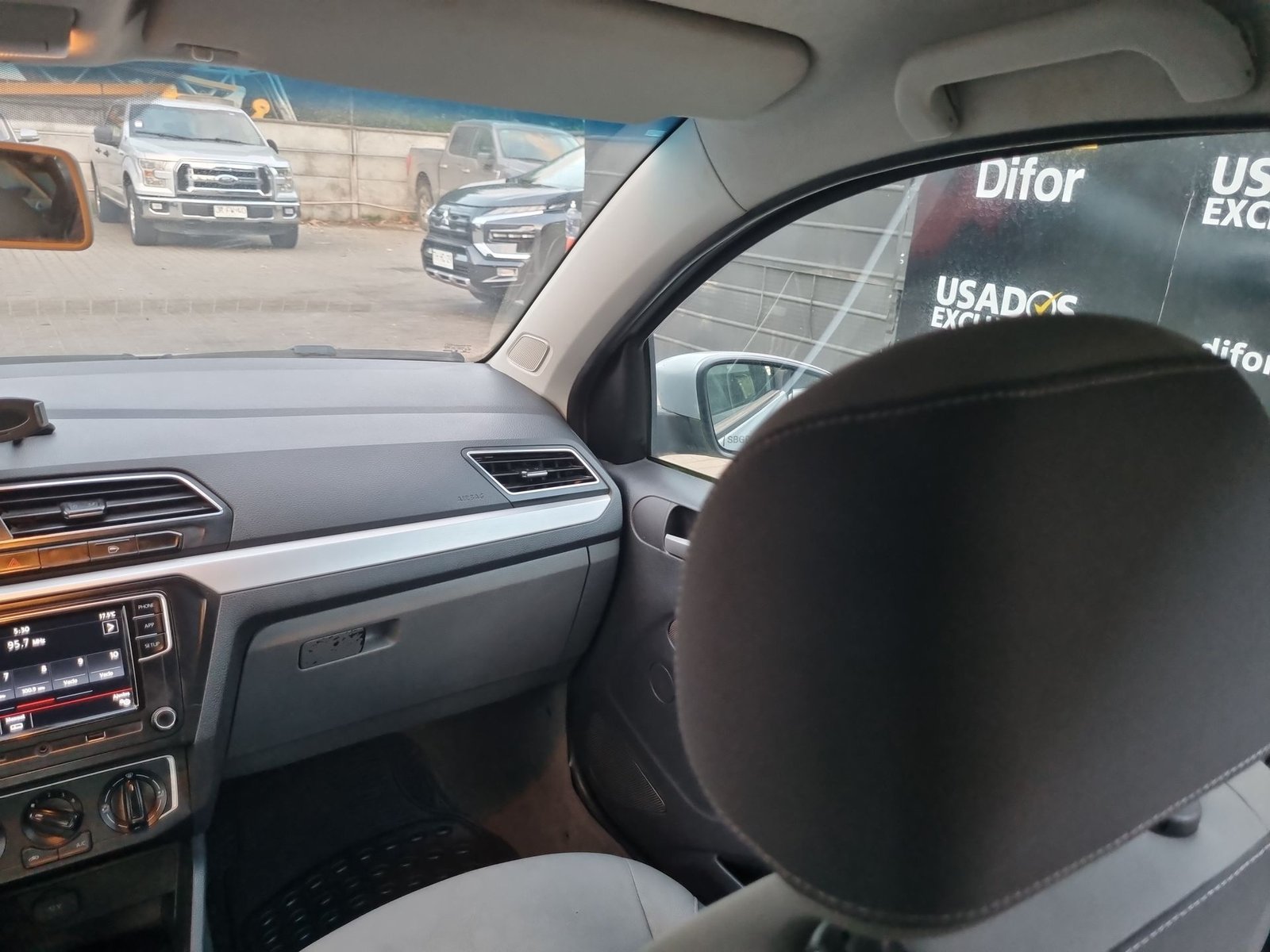 Volkswagen VOYAGE 1.6 2022 - Imagen 11 de 20