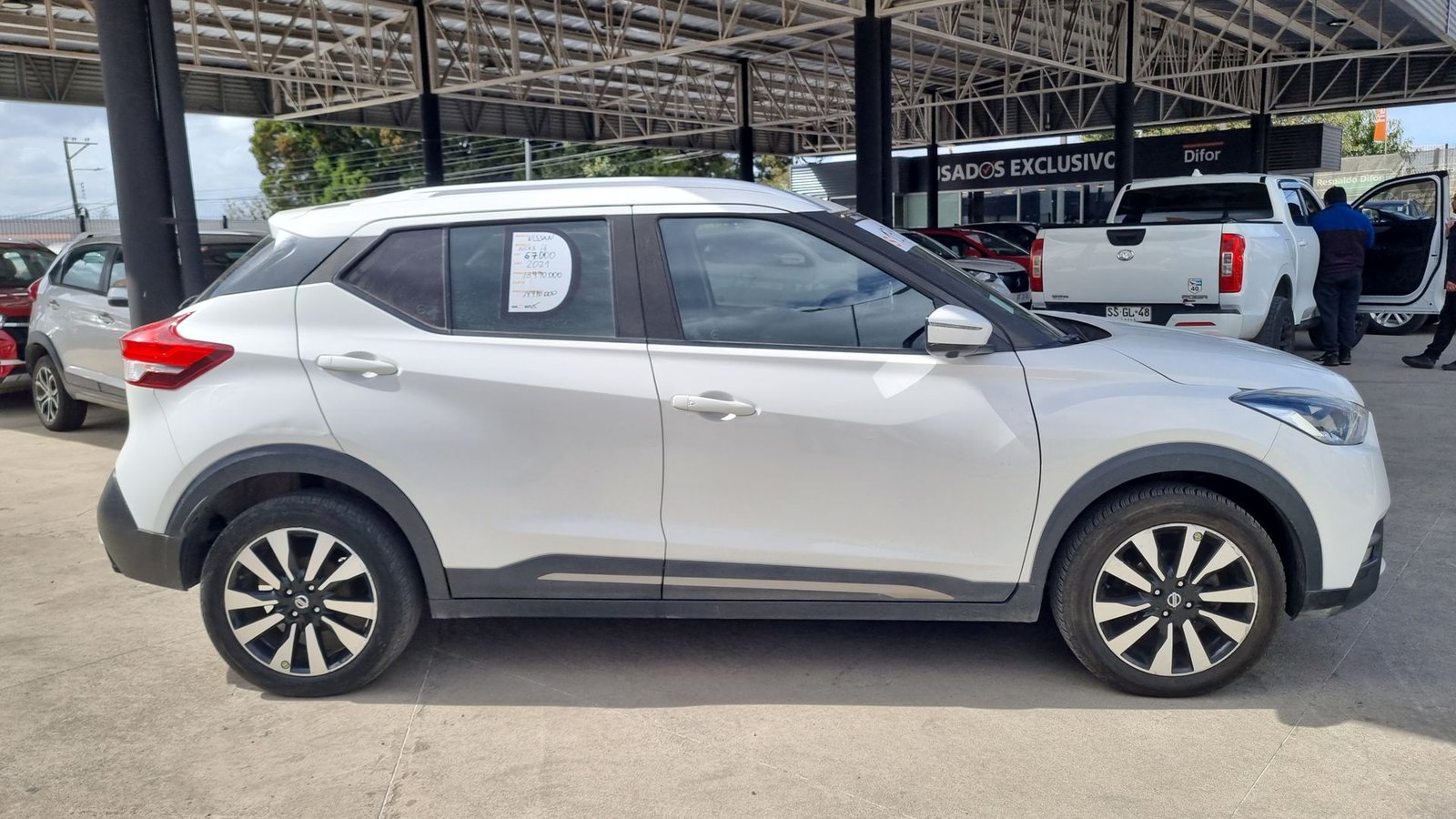 Nissan KICKS 1.6 AT 2021 - Imagen 4 de 20