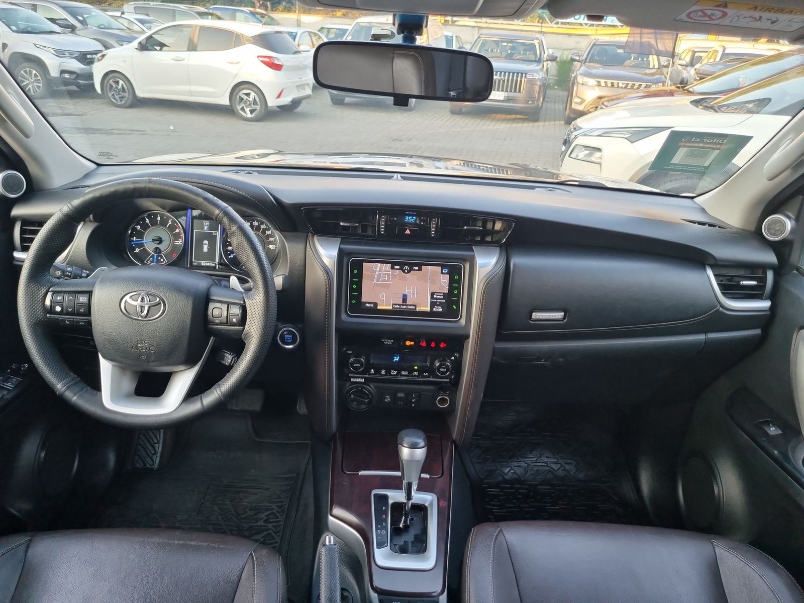 Toyota FORTUNER SRX 4X4 2.7 AUT 2019 - Imagen 10 de 20
