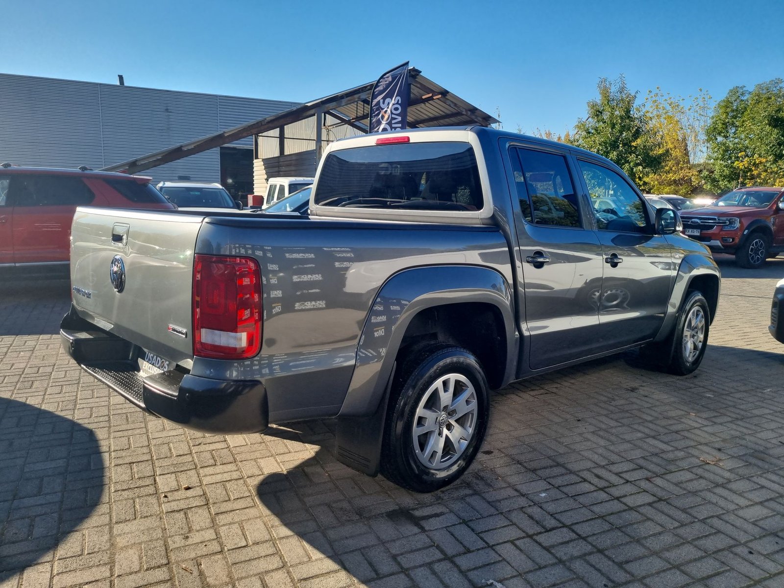 Volkswagen AMAROK 4X4 2.0 AUT 2019 - Imagen 8 de 20
