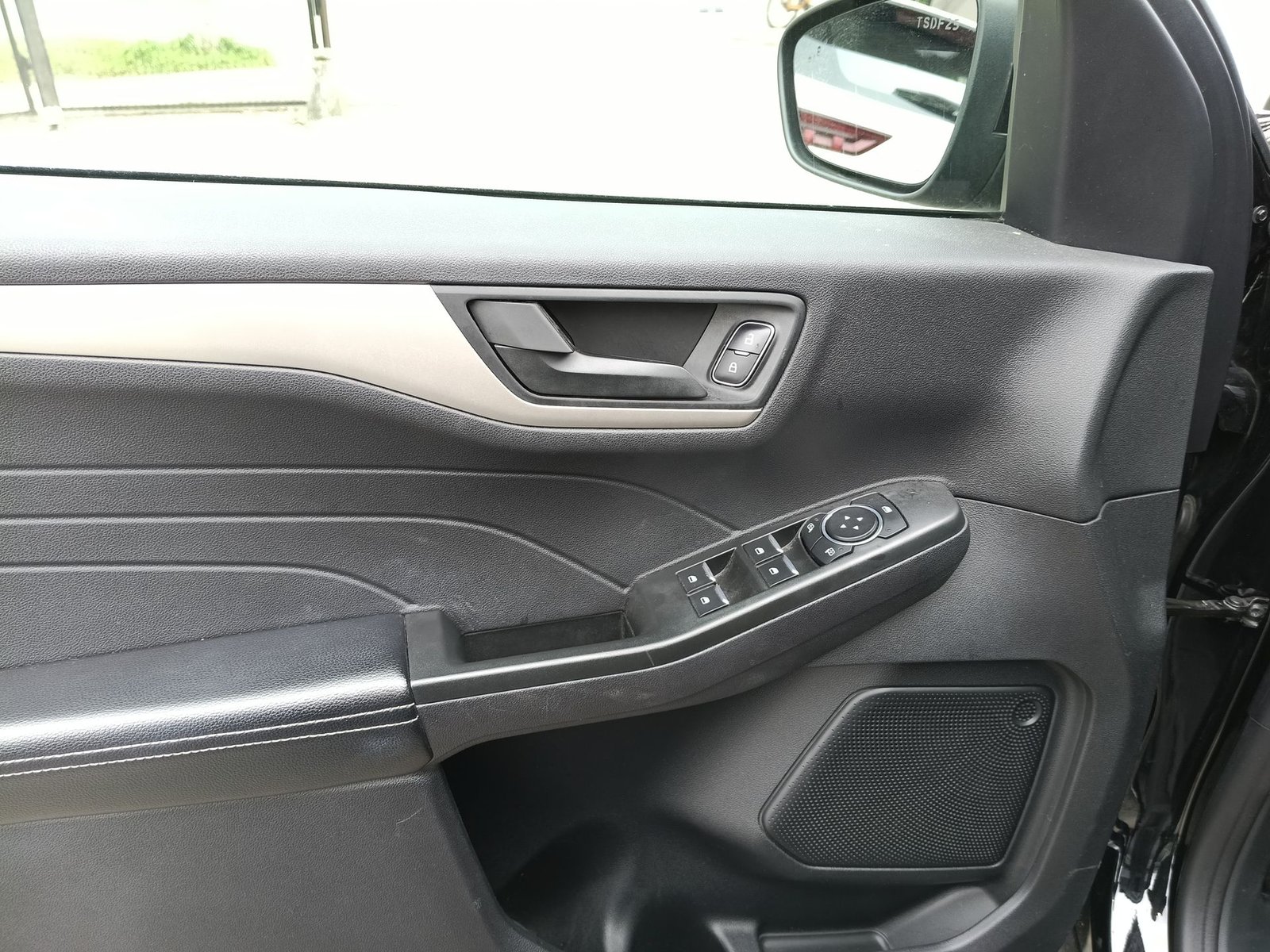 Ford ESCAPE DURA D4 2.5 AUT 2023 - Imagen 19 de 20
