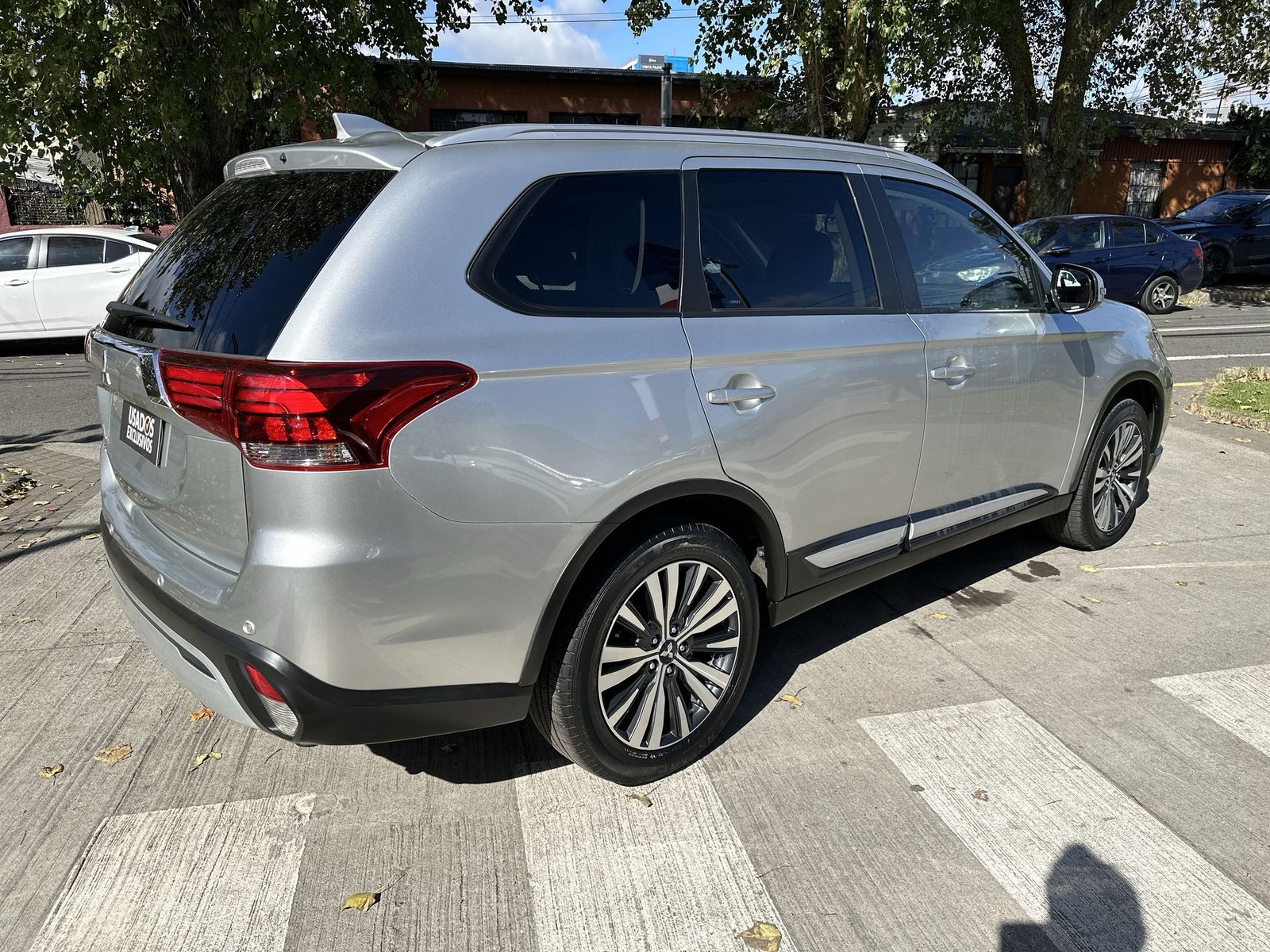 Mitsubishi OUTLANDER CVT 2.0 AUT 2023 - Imagen 11 de 20